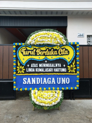 Papan Bunga Duka di Lembo Raya